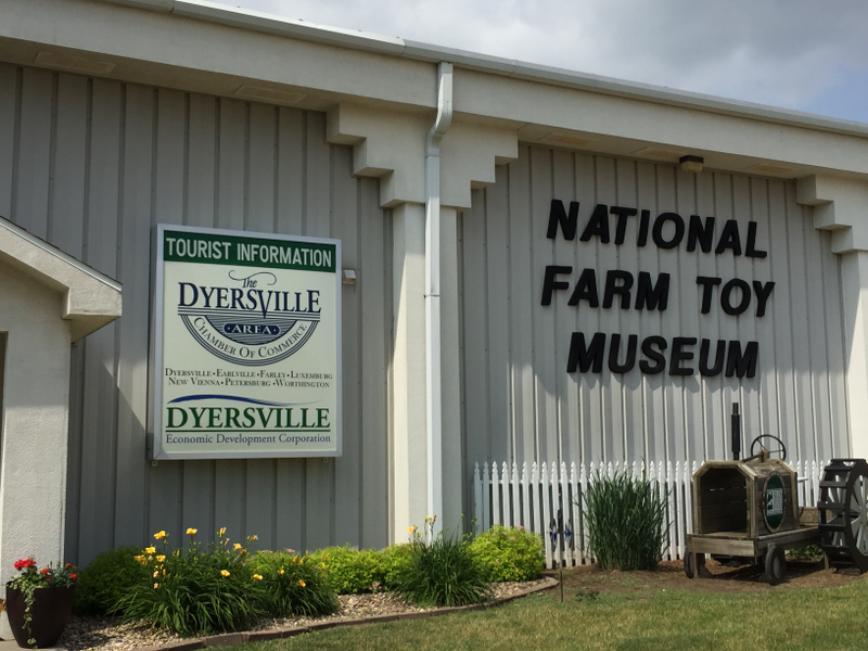 The front of the National Farm Toy Museum.